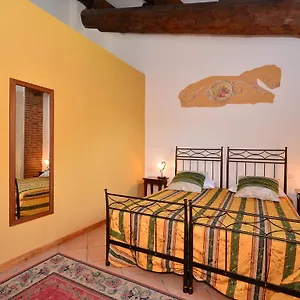 Horse's House Bed & Breakfast Verona